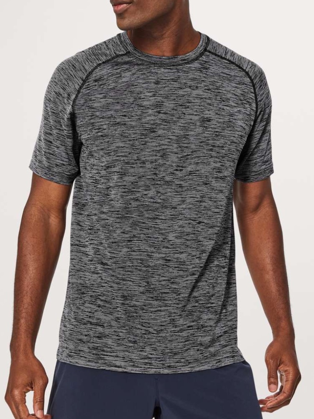 Lululemon Athletica Men’s Gray Short Sleeve